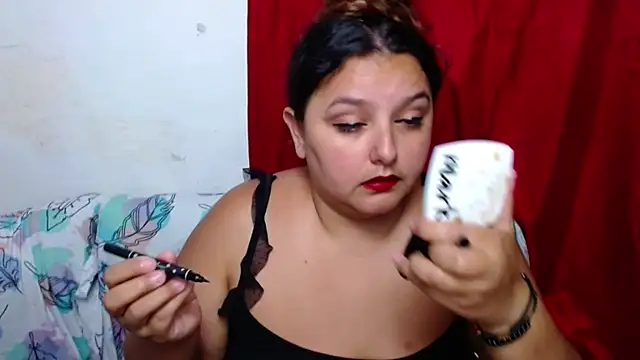 Snapshot of KeilyHall chatting on September 28, 4:29 am KeilyHall online show from September 28, 4:29 am