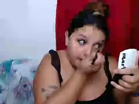 Snapshot of KeilyHall chatting on October 22, 9:53 am KeilyHall online show from October 22, 9:53 am