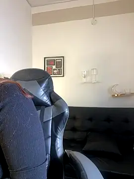 RedVelvet Dream online show from November 18, 8:35 pm