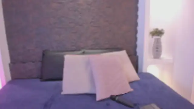 Snapshot of aby_smiith_ chatting on May 8, 7:41 pm aby smiith online show from May 8, 7:41 pm