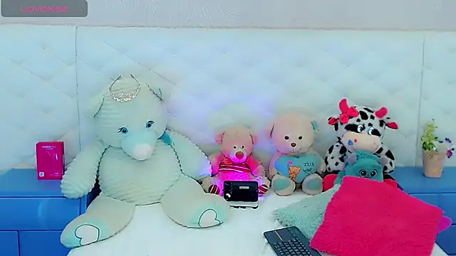 hanna sweett34 online show from November 5, 7:14 pm