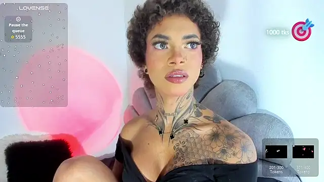 michell danna online show from December 3, 2:19 am