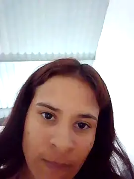 Snapshot of dali0420 chatting on September 15, 3:50 am dali0420 online show from September 15, 3:50 am