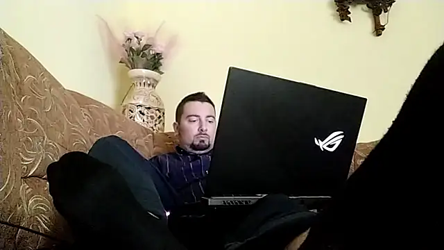 Joseph1Arnold online show from October 1, 10:32 am