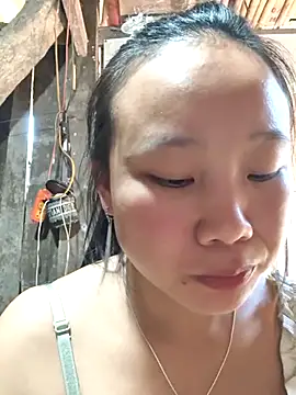 Snapshot of liu-liusexy chatting on May 26, 2:07 am liu-liusexy online show from May 26, 2:07 am