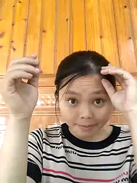 omiu-baby online show from October 31, 5:08 am