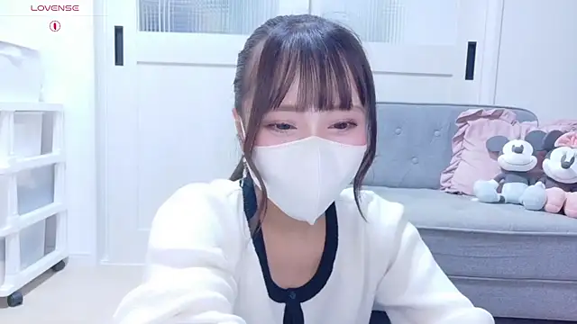 YURi luv online show from October 26, 9:59 am