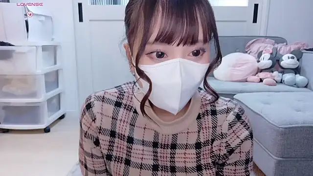 YURi luv online show from December 15, 12:09 pm