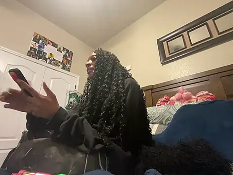 Snapshot of Brooke012 chatting on May 2, 2:49 am Brooke012 online show from May 2, 2:49 am
