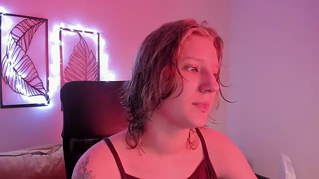 Hailey Foxy online show from November 16, 9:04 am