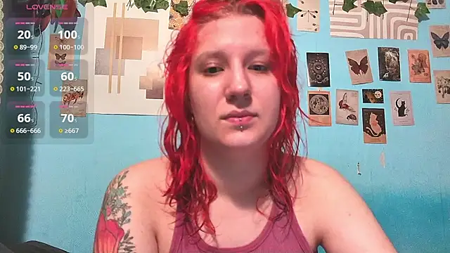 Snapshot of Hailey_Foxy chatting on June 14, 7:38 pm Hailey Foxy online show from June 14, 7:38 pm