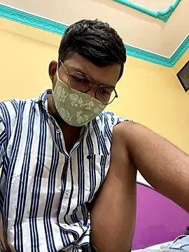 Snapshot of kunwarahuji chatting on November 3, 7:59 pm kunwarahuji online show from November 3, 7:59 pm