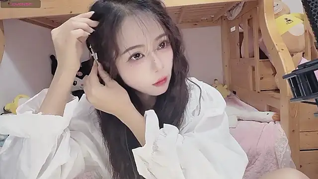 Sue101010 online show from November 1, 1:13 pm