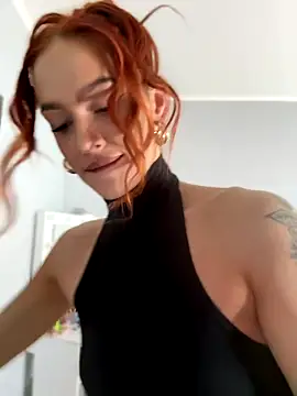 LittleFox    online show from October 8, 6:22 am