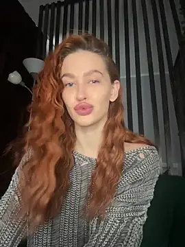 Snapshot of LittleFox___ chatting on April 26, 7:17 am LittleFox online show from April 26, 7:17 am