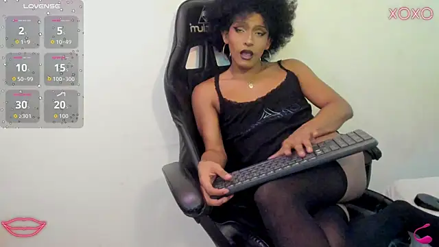 Mystt Hunters online show from July 13, 2:42 pm