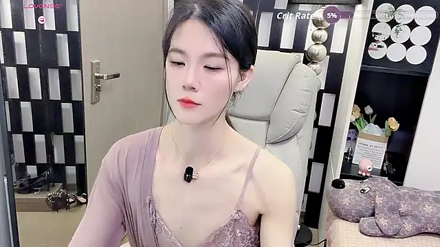 Snapshot of Yueyue-MM chatting on July 29, 2:26 pm Yueyue-MM online show from July 29, 2:26 pm
