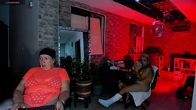 Snapshot of _SARAI_DUPONT chatting on June 20, 11:07 pm SARAI DUPONT online show from June 20, 11:07 pm
