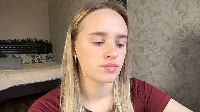 ElisabetLorney online show from December 16, 8:19 am