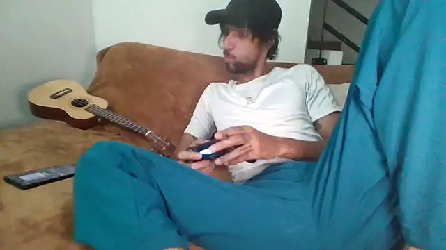 Alejandro92 cali online show from June 25, 10:47 pm