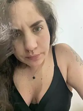 napoletanacagna online show from February 16, 7:32 pm