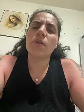 Snapshot of napoletanacagna chatting on June 3, 5:40 pm napoletanacagna online show from June 3, 5:40 pm