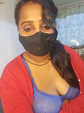 Snapshot of Minu_love chatting on February 25, 9:02 pm Minu love online show from February 25, 9:02 pm