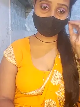 Snapshot of Minu_love chatting on March 7, 10:56 am Minu love online show from March 7, 10:56 am