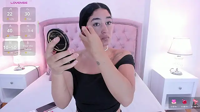 Scarlett 12 online show from September 22, 3:25 pm