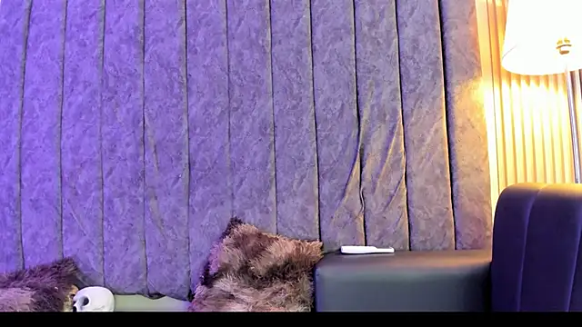 Snapshot of Rowan_Mills chatting on October 5, 6:17 pm Rowan Mills online show from October 5, 6:17 pm