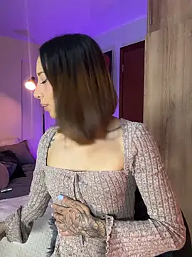Snapshot of AnnaKimm chatting on July 5, 11:12 pm AnnaKimm online show from July 5, 11:12 pm