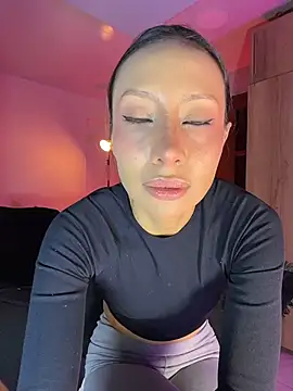 Snapshot of AnnaKimm chatting on July 26, 11:00 pm AnnaKimm online show from July 26, 11:00 pm