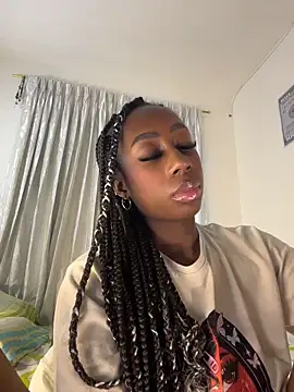 AmyRoss 1 online show from April 30, 1:06 pm