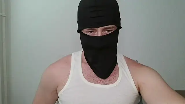 Snapshot of PhantomGent chatting on July 27, 5:42 pm PhantomGent online show from July 27, 5:42 pm
