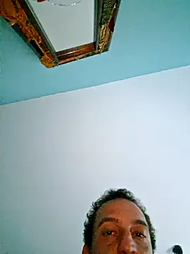 Snapshot of strangerwild chatting on September 29, 5:56 am strangerwild online show from September 29, 5:56 am