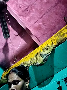 Pooja750 online show from November 4, 6:40 pm