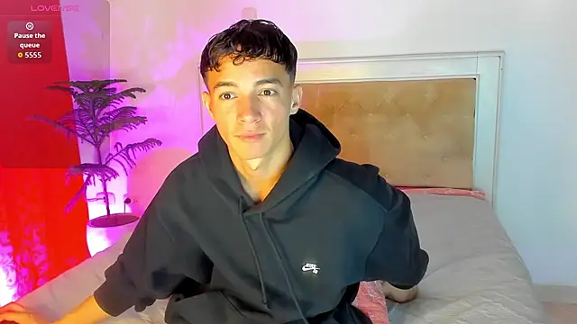 eroseliam online show from March 1, 2:57 am