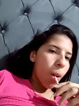 Snapshot of Liagni0 chatting on September 10, 12:32 am Liagni0 online show from September 10, 12:32 am