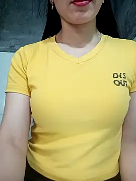 Snapshot of Vyvyy06 chatting on November 13, 2:43 am Vyvyy06 online show from November 13, 2:43 am