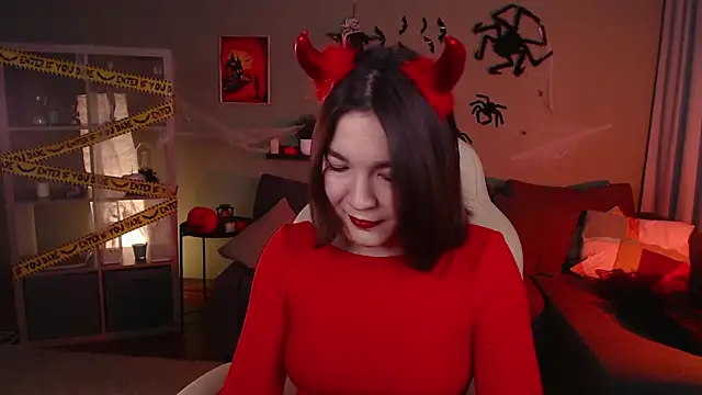 Snapshot of Halle_Berrry chatting on October 30, 2:07 pm Halle Berrry online show from October 30, 2:07 pm