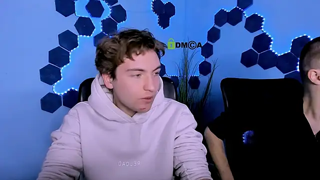 Snapshot of joseph_bear_ chatting on February 16, 7:43 pm joseph bear online show from February 16, 7:43 pm