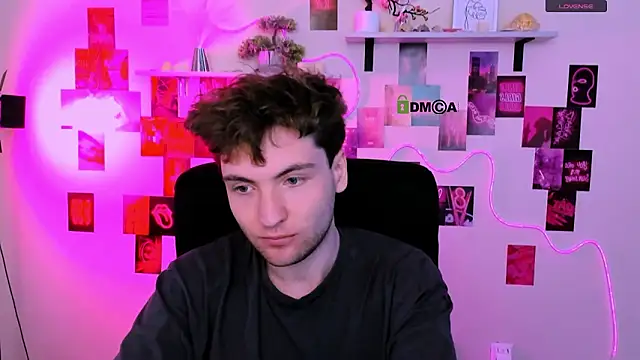 Snapshot of joseph_bear_ chatting on March 22, 12:19 pm joseph bear online show from March 22, 12:19 pm