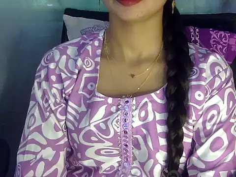 Snapshot of Rahat_S chatting on April 5, 7:27 am Rahat S online show from April 5, 7:27 am