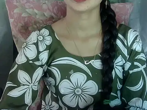Snapshot of Rahat_S chatting on April 7, 6:25 am Rahat S online show from April 7, 6:25 am