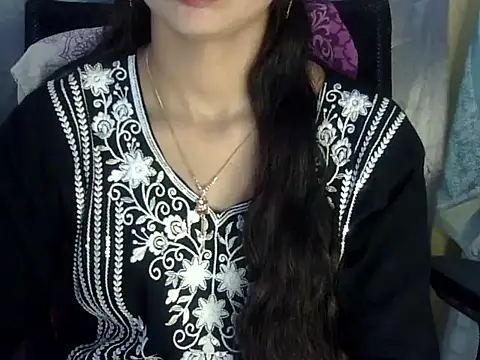 Snapshot of Rahat_S chatting on May 8, 5:35 am Rahat S online show from May 8, 5:35 am
