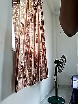 BeautyGirl sara online show from March 6, 9:28 am