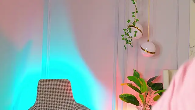 MaryNixon  online show from June 26, 5:12 am