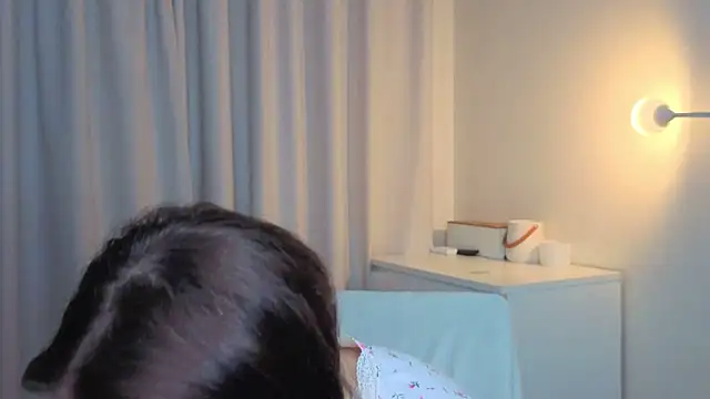 slyshypie online show from December 21, 1:07 pm