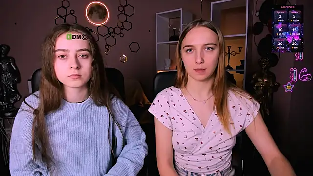 keylas moan online show from December 15, 1:15 pm