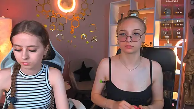 keylas moan online show from June 11, 12:25 pm
